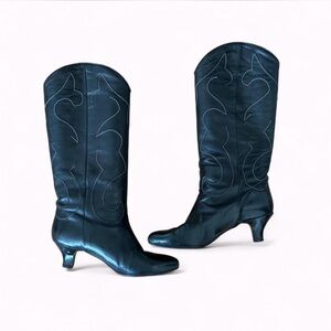 Vintage heeled boots